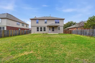 12621 Waynespur Ln, Elgin, TX 78621 - Photo 28