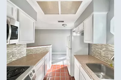 3111 Tom Green Street #105, Austin, TX 78705 - Photo 6