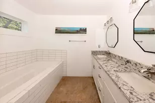 1202 Pecan St, Bastrop, TX 78602 - Photo 16