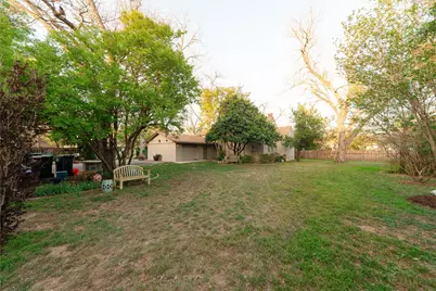 1202 Pecan Street, Bastrop, TX 78602 - Photo 28