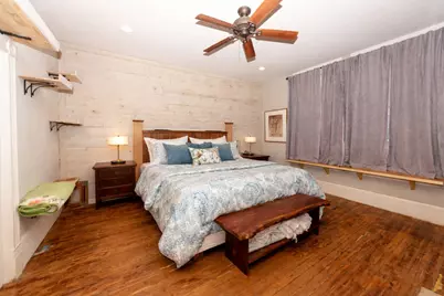 1202 Pecan Street, Bastrop, TX 78602 - Photo 12