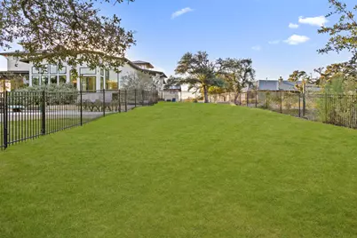 1534 Circolare, New Braunfels, TX 78132 - Photo 38