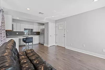 935 La Posada Drive #254, Austin, TX 78752 - Photo 4