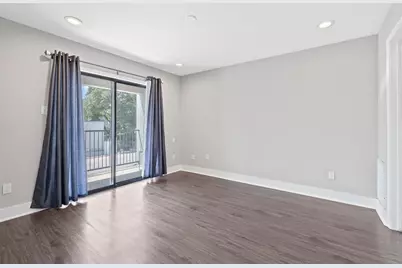 935 La Posada Drive #254, Austin, TX 78752 - Photo 8