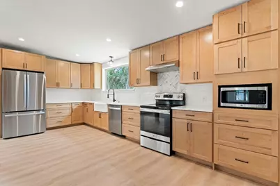 533 Pine Canyon Drive, Smithville, TX 78957 - Photo 12