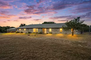 851 San Gabriel Dr, Liberty Hill, TX 78642 - Photo 1