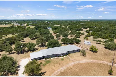 851 San Gabriel Drive, Liberty Hill, TX 78642 - Photo 38