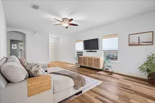 1109 Zachary's Way, Austin, TX 78748 - Photo 4