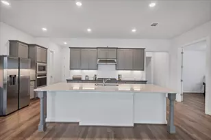 135 Independence Dr, Kyle, TX 78640 - Photo 8