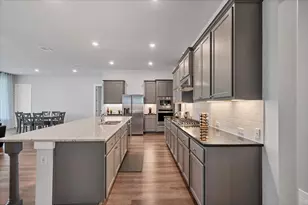 135 Independence Dr, Kyle, TX 78640 - Photo 6