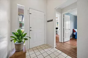 111 Finch Ln, Georgetown, TX 78626 - Photo 4