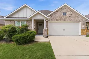 366 Cold Riv Run, Kyle, TX 78640 - Photo 2