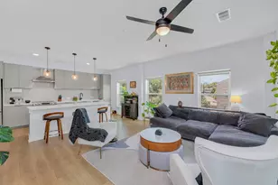 2500 Longview St, Austin, TX 78705 - Photo 12