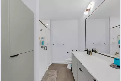 2500 Longview Street #323, Austin, TX 78705 - Photo 20