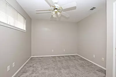 641 W 31st 1/2 Street, Austin, TX 78705 - Photo 32