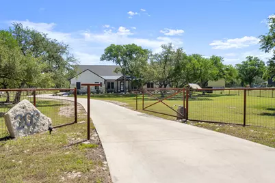 209 Esperanza Petal Pass, Liberty Hill, TX 78642 - Photo 6