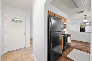 2321 Bendridge Trail, Austin, TX 78744 - Photo 12