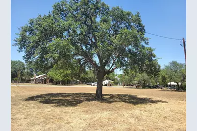 104 N Avenue N Street, Johnson City, TX 78636 - Photo 4