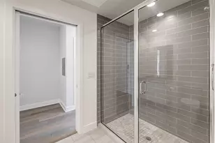 1800 E 4th St, Austin, TX 78702 - Photo 18