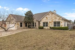 106 Spring Meadow, Bastrop, TX 78602 - Photo 4