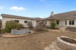 106 Spring Meadow, Bastrop, TX 78602 - Photo 32