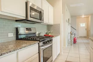 7225 Ranchito Dr, Austin, TX 78744 - Photo 14