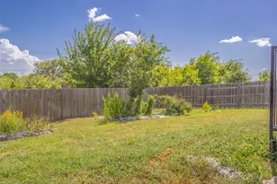 7225 Ranchito Dr, Austin, TX 78744 - Photo 32