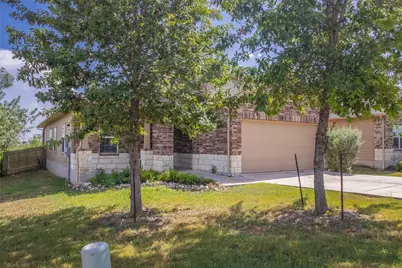 7225 Ranchito Drive, Austin, TX 78744 - Photo 2