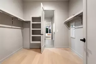 9803 Ribelin Ranch Ct, Austin, TX 78750 - Photo 20