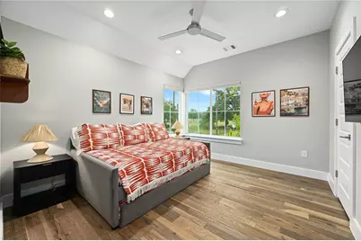1310 Comal Street, Austin, TX 78702 - Photo 38