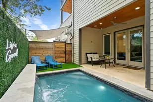 1310 Comal St, Austin, TX 78702 - Photo 6