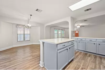11312 Crest Meadow Lane, Austin, TX 78748 - Photo 14