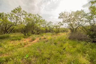 6562 Cross Rd, Seguin, TX 78155 - Photo 10