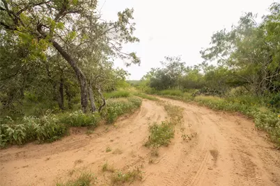 6562 Cross Road, Seguin, TX 78155 - Photo 8