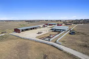 5300 Co Rd 424, Taylor, TX 76574 - Photo 38