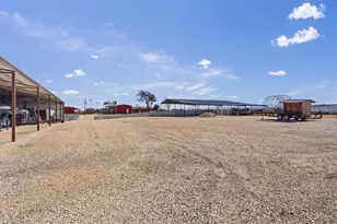 5300 Co Rd 424, Taylor, TX 76574 - Photo 28