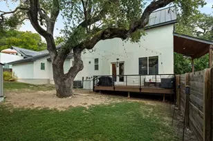 2812 Oak Springs Dr, Austin, TX 78702 - Photo 34