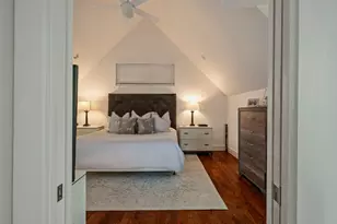 2812 Oak Springs Dr, Austin, TX 78702 - Photo 4