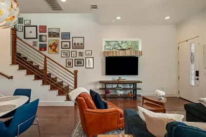 2812 Oak Springs Drive #1, Austin, TX 78702 - Photo 8