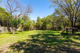 11320 Walnut Ridge Dr, Austin, TX 78753 - Photo 10