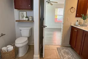 1601 Miriam Ave, Austin, TX 78702 - Photo 14