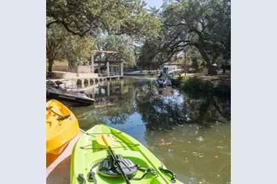 1943 Glencove Drive, Kingsland, TX 78639 - Photo 32