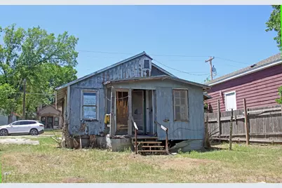 730 Chihuahua Street, Lockhart, TX 78644 - Photo 6