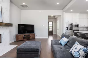 505 Lodge Ct, Liberty Hill, TX 78642 - Photo 10