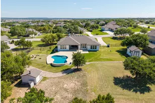 505 Lodge Ct, Liberty Hill, TX 78642 - Photo 40