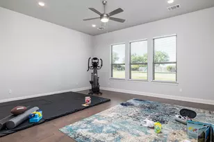 505 Lodge Ct, Liberty Hill, TX 78642 - Photo 28