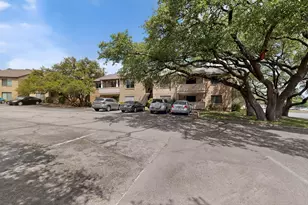 8210 Bent Tree Rd, Austin, TX 78759 - Photo 38