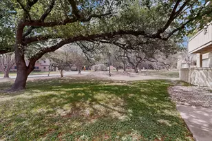 8210 Bent Tree Rd, Austin, TX 78759 - Photo 32