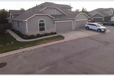 1501 Gropius Lane #30B, Pflugerville, TX 78660 - Photo 2