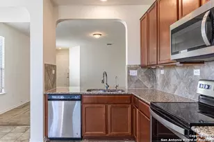 7343 Bluebonnet Bay, San Antonio, TX 78218 - Photo 10